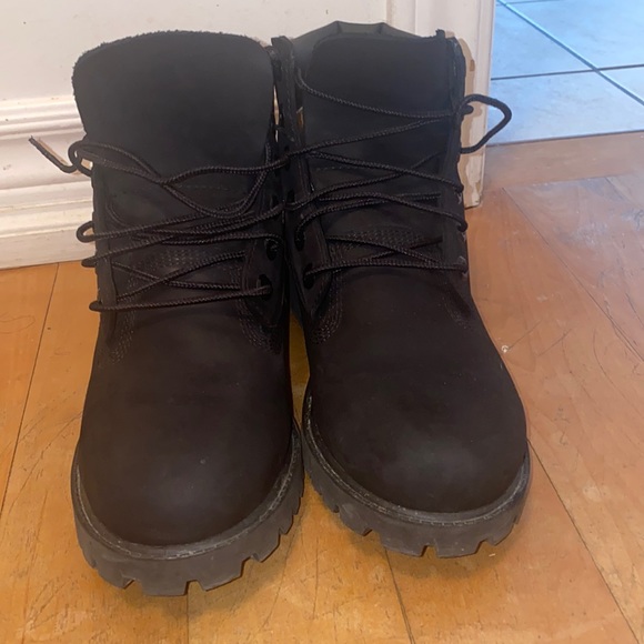 - MATTE BLACK TIMBERLAND BOOTS - Picture 2 of 6